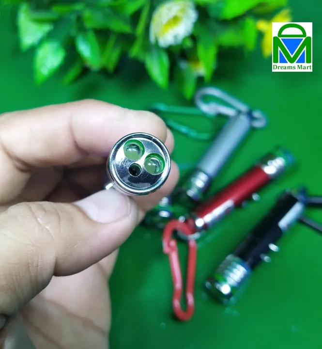 DreamsMart%20Laser%20Light%203%20Modes%20Stable%20White%20Blinking%20White%20and%20Red%20Laser%20Light%20with%203x%20LR44%20Cells%20Plastic%20Material%20-%20Image%206