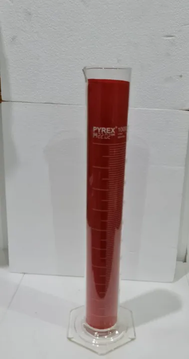 Pyrex%20Single%20Metric%20Measuring%20Cylinder,%20Lab%20Glassware%201000ml,%20Made%20of%20Borosilicate%20In%20UK%20-%20Image%202