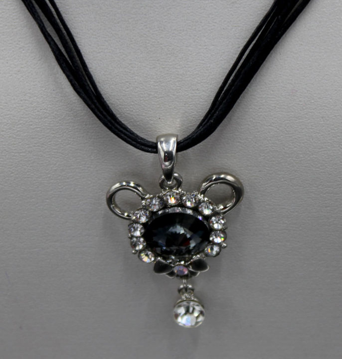 stainless%20steel%20&Blue%20Crystal%20Rhinestone%20Pendant%20Black%20dori%20Necklace%20For%20girl%20women%20high%20quality%20black%20-%20Image%202