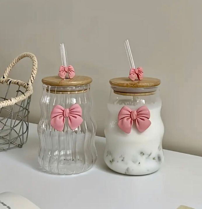 Openi - Ribbed & Round Glass Sipper with Glass Straw, Tumbler Can Lid Ribbed Square Glass Mug with Straw, Mason Jars With Cover, Mug for Fruit Juice Milk & Coffee Mug