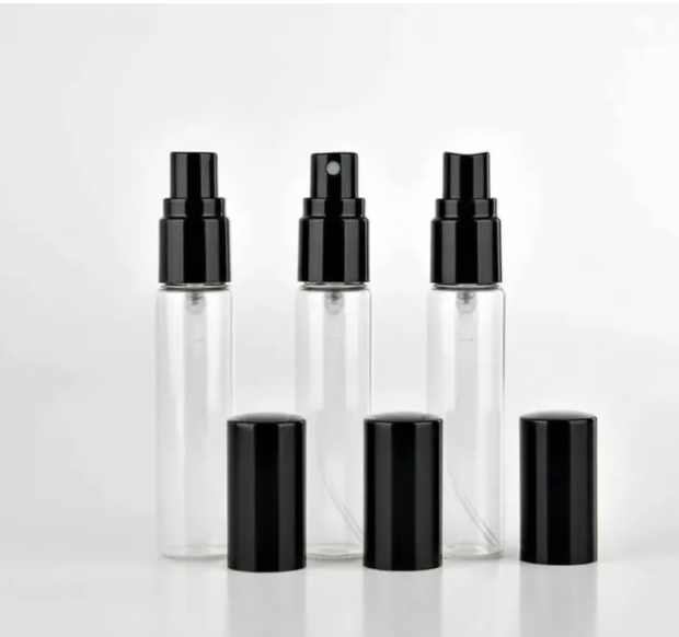5ML%20Glass%20Perfume%20Spray%20Bottle%20%E2%80%93%20Refillable%20Mini%20Perfume%20Bottle%20%7C%20Small%20Sample%20Spray%20Bottle%20for%20Perfume%20%7C%20Pocket%20Size%20Travel%20Perfume%20Bottle%20%7C%20Perfume%20Gift%20Bottle%20for%20Women%20-%20Image%204