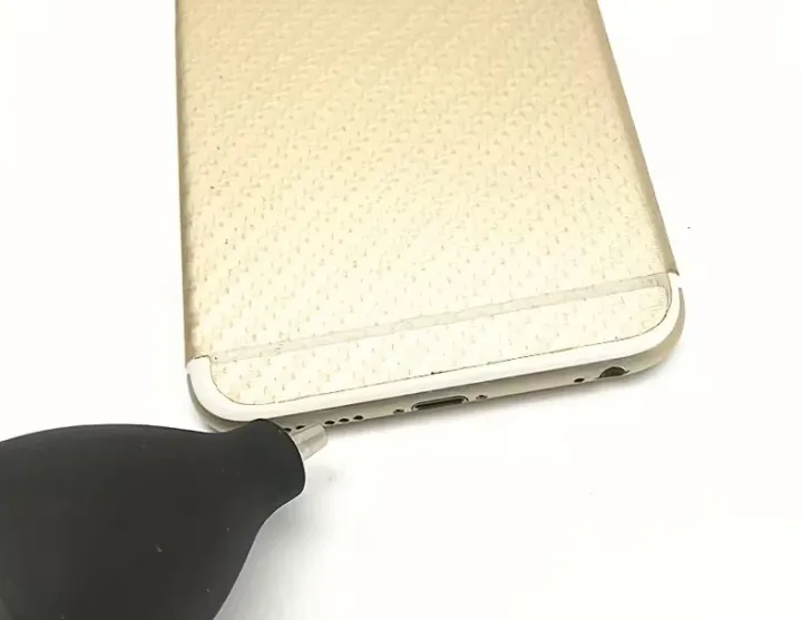 Rubber%20Air%20Blower%20with%20Squeeze%20Nozzle%20Dust%20Cleaner%20for%20%7CCamera%20Lenses%7C%20%7CWatches%7C%20%7CPhones%7C%20%7CKeyboards%7C%20Powerful%20Air%20Jet%20for%20Electronics%20Repair%20&%20Maintenance%20-%20Image%205
