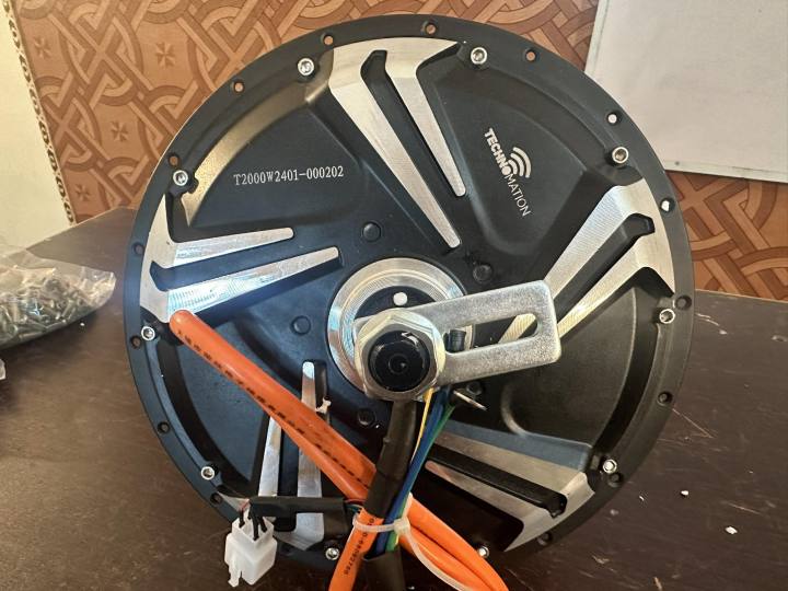 72V%202000W%2017-inch%20rear%20wheel%20rim%20BLDC%20Spoke%20Motor,%2010%20Inch%202000W,%20%20Rear%20Wheel%20Spoke%20Motor,%20280mm%20Shaft,%2050H%20outer,%20200mm%20Dropout%20with%20Drum%20Brake%20for%20Electric%20Motorcycle:%20MS%20Jaguar,%20Pakzon%20EV,%20Crown,%20Road%20Prince,%20Road%20King,%20Ride%20Star,%20Rohi%20-%20Image%203