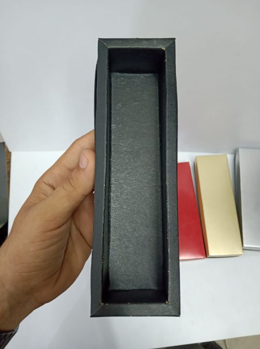 Gift%20Box%20(Pack%20of10%20pcs)%20(7.9%20x%202.4%20x%201.6)%20Inches%20Packaging%20-%20Image%205
