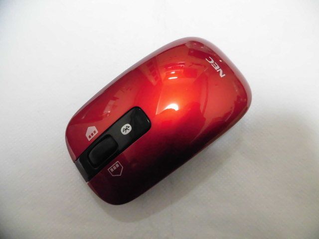 NEC%20Bluetooth%20Mouse%20Red%20-%20Image%202