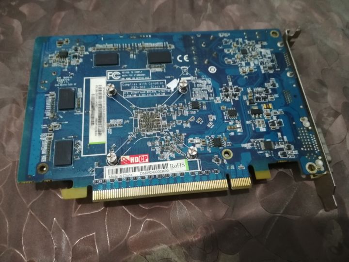 ATI Radeon HD 4670 1gb ddr3 128bit GPU Gaming and Rendering Graphics Card