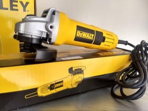 Dewalt%205"%20Angle%20Grinder%20dw%20125(L)%20-%20Image%205