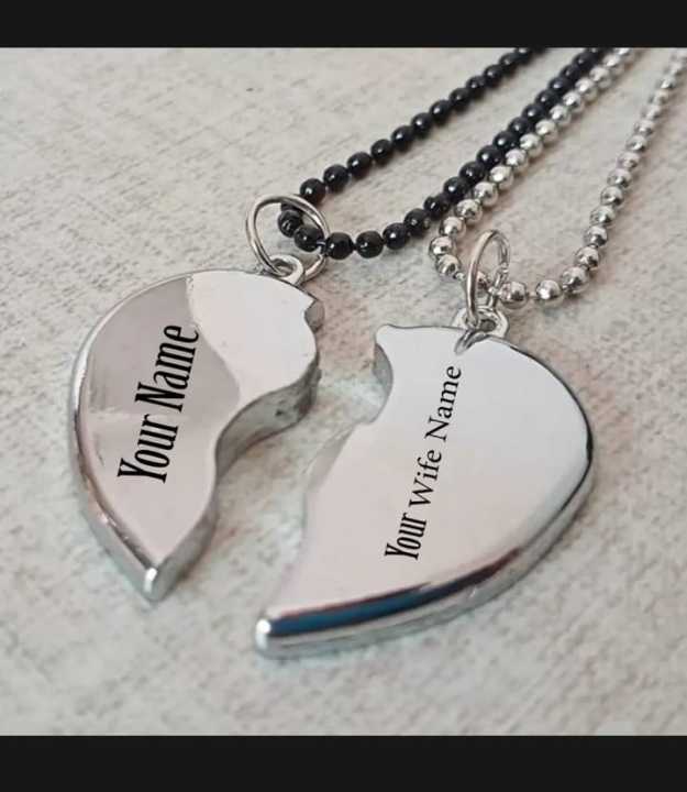 Customize%20Name%20Heart%20Break%20Men/Women%20-%20Image%203