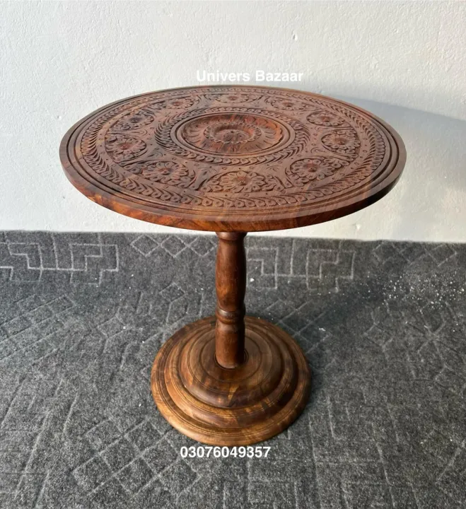 Artisanal%20Charm:%20Lacquer%20Work%20Wooden%20Coffee%20Table%20-%20Image%202