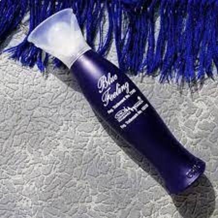 Blue%20Feeling%20Perfume%20For%20Women%20%E2%80%93%20100%20ml%20(Bin%20Riaz%20Traders)%20-%20Image%204