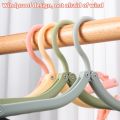 Travel Portable Creative Plastic Hanger Multifunctional Simple Folding Non-slip Clothes Rack with Clips Household Space Saving Storage Tools. 