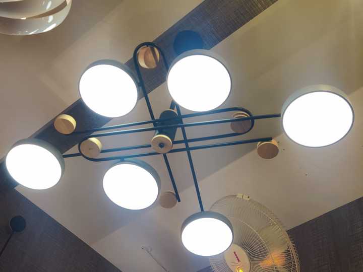 Artistic%20Chandelier%20-%20Indoor%20Modern%20Unique%20Fancy%20Decorative%20Ceiling%20Accent%20Hanging%20Light%20Chandelier%20-%20Image%206