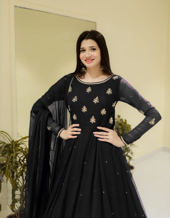 Anarkali%20Style%20Embroidered%20Maxi%20Dress%20for%20Women%203-Piece%20-%20Party%20Wear%20Frocks%20for%20Women%20-%20Image%205
