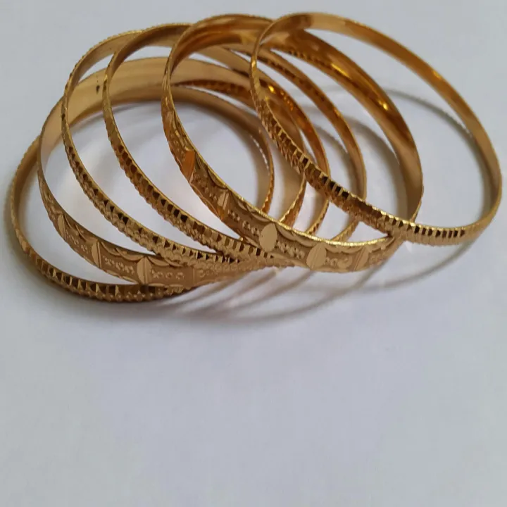 Golden%20Alloy%206%20Piece%20Bangles%20-%20Image%203