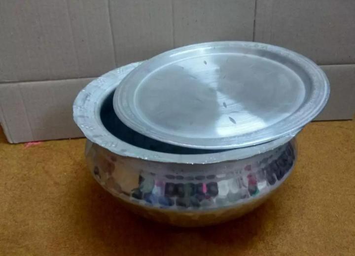 Small Cooking Pot Sauce Pan Degchi with Lid 1kg Cooking