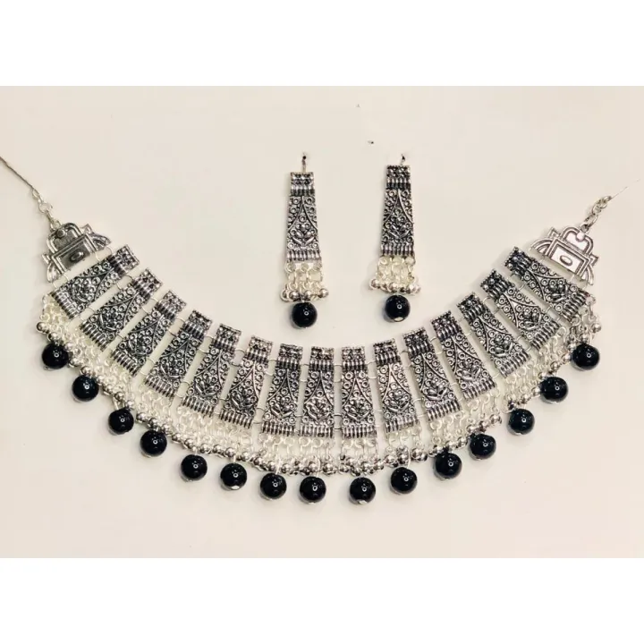 Black%20pearl%20Beautiful%20Silver%20Choker%20With%20Drop%20Earrings%20for%20All%20ages%20Women%20-%20Image%203