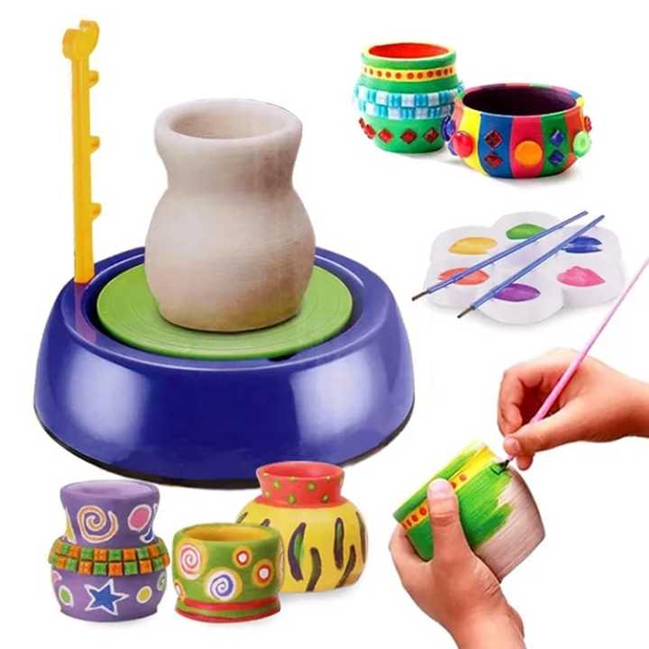 Braintastic Kids Pottery Wheel Kit - Battery Operated Pottery Wheel & Painting Kit for Beginners with Modeling Clay, Sculpting Clay & Tools, Arts & Crafts Kids Age 8-12, 9yrs+