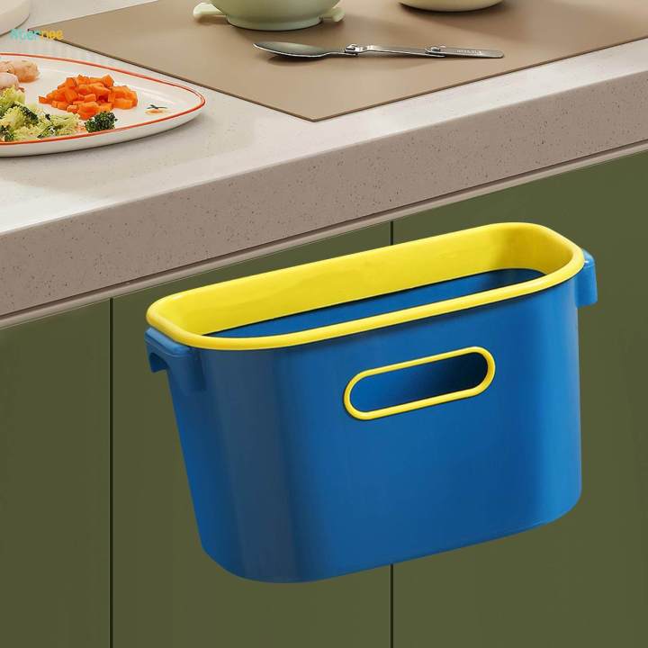 Hanging%20Kitchen%20Trash%20Can%20Kitchen%20Waste%20Bins%20with%20Handles%20Save%20Space%207L%20Capacity%20Collecting%20Food%20-%20Image%205