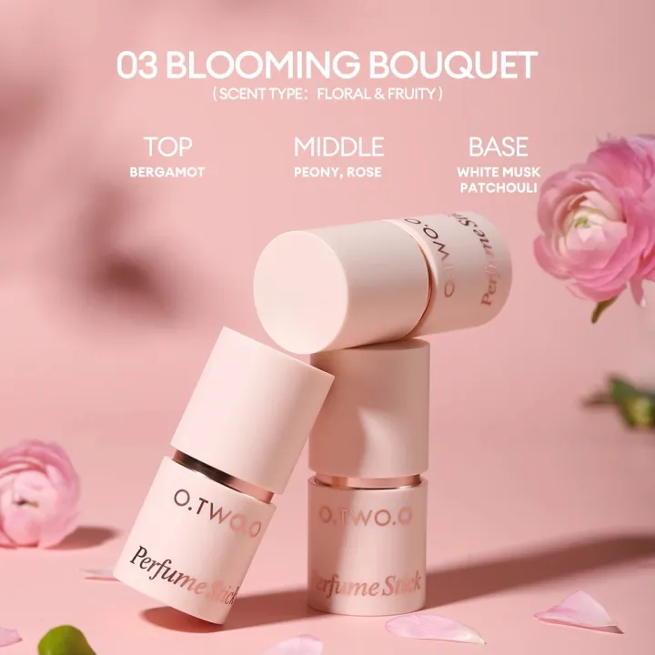 O.TWO.O%20%20Perfume%20Stick%20-%20Image%206