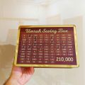 New Wooden Umrah Saving Jar with 280-Day Target System – Beautiful Islamic Design Featuring Makkah & Madinah – Daily Coin Deposit Idea for Long-Term Pilgrimage Planning – Suitable for Eid, Nikah & Ramadan Gifting. 