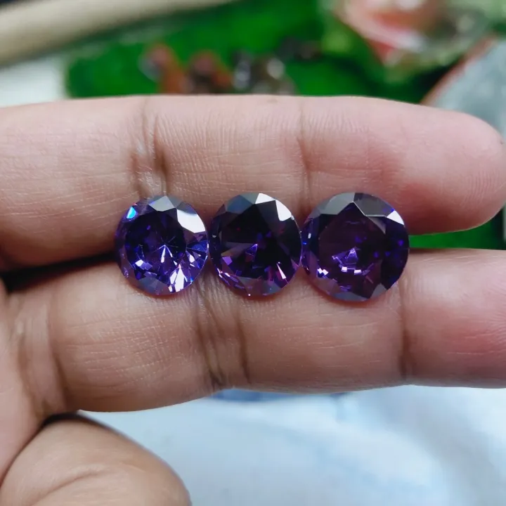 Original%20Zircon%20Purple%20Color%20DIMOND%20Cut%20Gemstone%2013.90%20crt%20%C2%B1%201crt%20For%20Ring,Bracelet,Pendant%20-%20Image%205