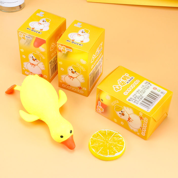Airline Net Red Big Yellow Duck Pinch Le Duck TPR Decompression Vent Ball Pinch Pinch Le Animal Duck Vent Ball Wholesale