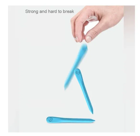 Plastic%20Crayons%20-%20Pack%20of%2012%20-%20Image%207