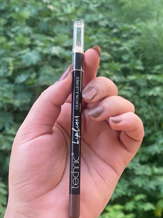 TECHNIC  LIP LINER / LIP LINER/BUTTERLY FORMULA LIP LINER/HIGH QUALITY PENCIL