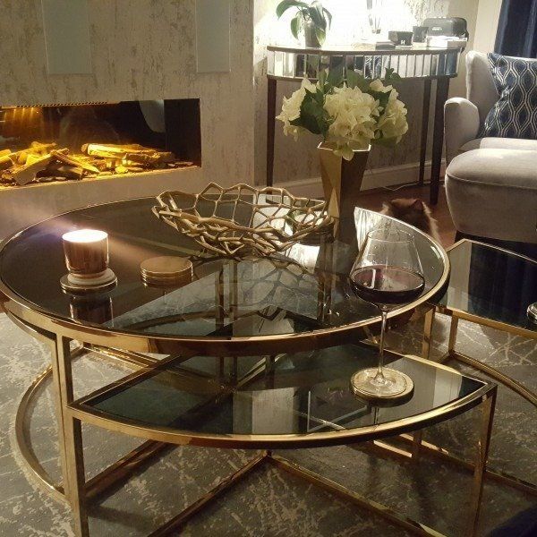 Four-Piece%20Coffee%20Table%20Set%20with%20Gold%20Mirror%20Accents,%20Glass%20Curved%20Corner%20Table,%20Center%20Table%20for%20Living%20Room,Elevate%20Your%20Decor%20with%20Stylish%20Coffee%20and%20Cocktail%20Tables%20-%20Image%203