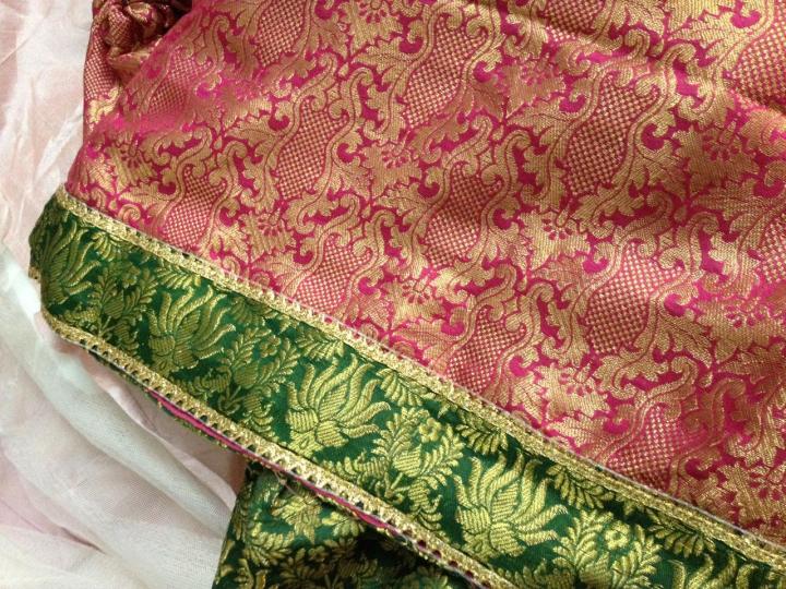 Baby%20Girls%20Sharara%20Dress%20Designs%20%20For%20Wedding%20(Fabric%20Jamawar%20)%20(%20Size%200-3%20To%205%20Yrs)%20-%20Image%207