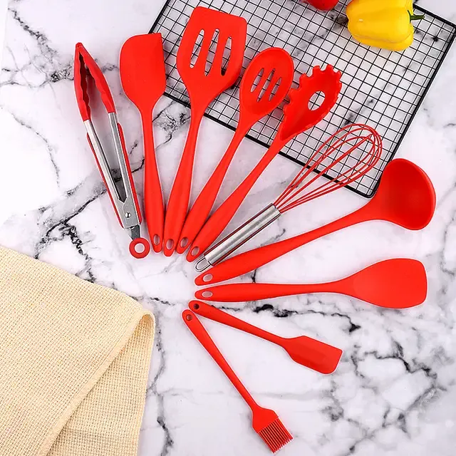 12Pcs%20Silicone%20Kitchenware%20Set%20Kitchen%20Utensils%20Cooking%20Sets%20Non-stick%20Spatula%20Silicone%20Kitchen%20Tools%20with%20Wooden%20Handle%20Heat%20Resistant%20Non-Toxic%20BPA%20Free%20Kitchen%20Utensils%20With%20Wooden%20Handle%20Silicone%20Tongs%20Silicone%20Spoon%20Set%20-%20Image%207