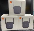 Xiaomi Mi Wifi Range Extender Pro - 300 Mbps Wireless Router 2.4 GHz. 