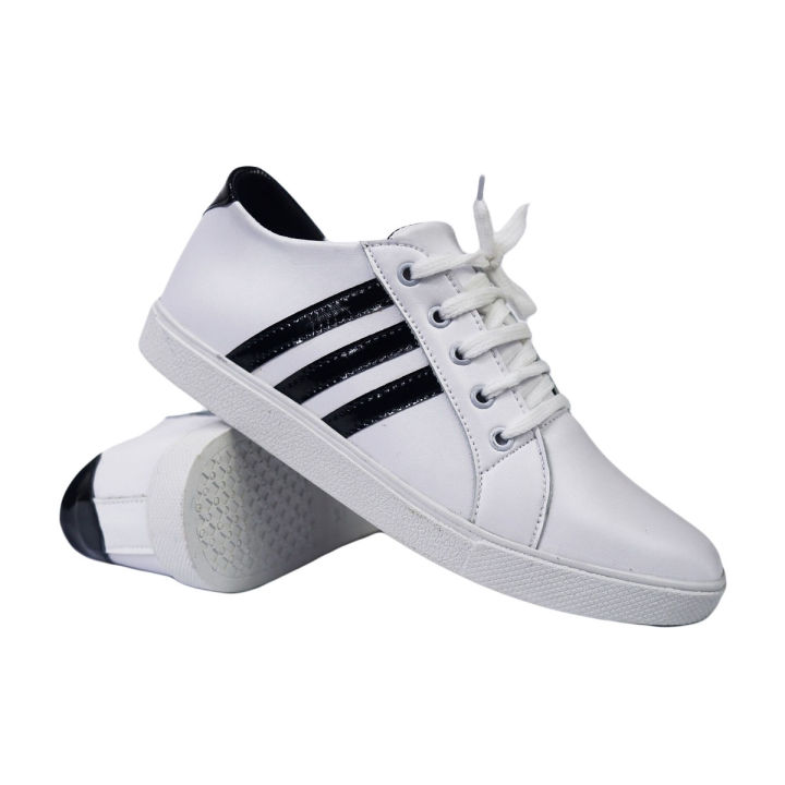 Latest Trendy casual sneaker,Light weight fashion sheos,white lace golden touch running walking shoes