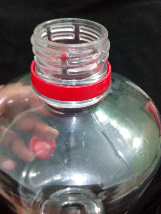 6 pcs 1 Liter 8.5 inch long Empty clear Pet Plastic Bottle with cap For Water Storage oil  and different usage clear 1 liter  Bottle
