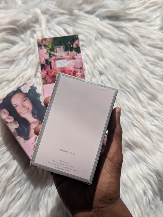 Miss%20Dior%20Eau%20de%20Toilette%20%E2%80%93%20Luxurious%20French%20Perfume%20100ml%20-%20Image%205