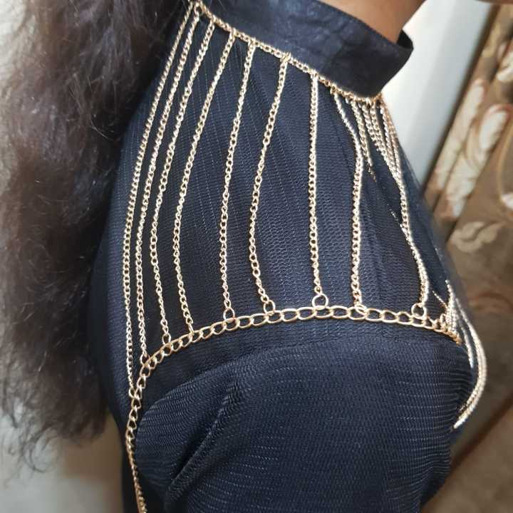 Multi%20Layers%20Metal%20One%20Side%20Shoulder%20Body%20Harness%20Chains%20Fashion%20Body%20Jewelry%20-%20Image%203