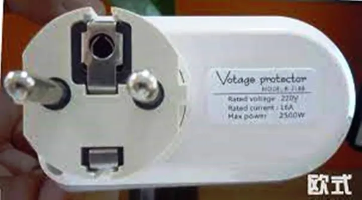 Intelligent%20Voltage%20Protector%20Electricity%20Switch%20for%20Household%20Protections%20Muhafiz%20from%20Low%20and%20High%20Voltage%20/%20Fluctuation%20for%20Fridge%20LED%20TV%20Laptop%20Charger%20Mobile%20Charger%20Guard%20B-2188%20-%20Image%206