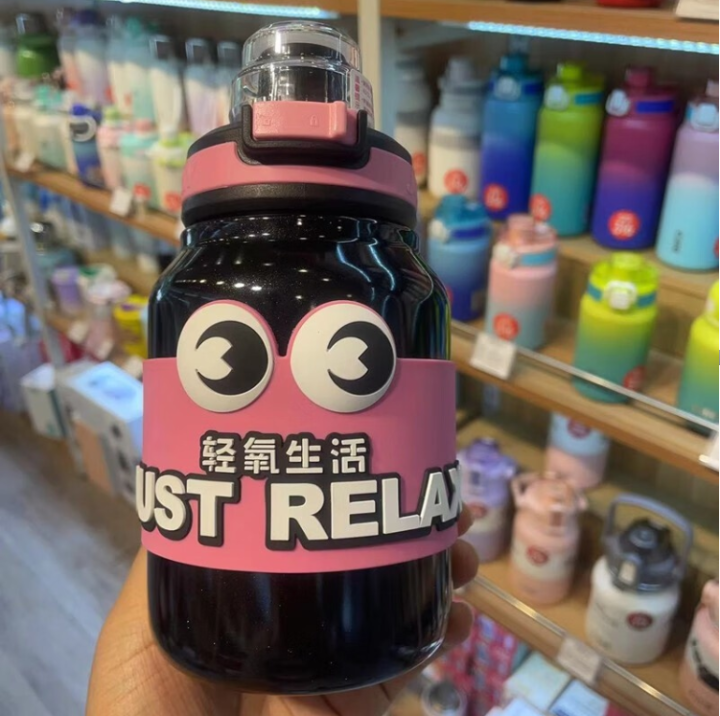 Imported%20Cille%20550ml%20Stainless%20Steel%20Hot%20and%20Cold%20Vacuum%20Water%20Bottle%20for%20School%20Kids%20Fancy%20and%20Stylish%20Water%20Bottle%20For%20School%20Children%20Boys%20and%20Girls%20with%20Straw%20-%20Image%203