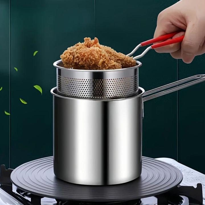 1pc%20Stainless%20Steel%20Deep%20Fryer%20Pot%20with%20Strainer%20Basket%20-%201.2L%20Mini%20Fryer%20for%20Tempura,%20Chips,%20Fries,%20Fish,%20Chicken%20-%20Anti-Scalding%20Silicone%20Handle%20-%20Ideal%20for%20Home,%20Parties,%20BBQs%20Household%20Small%20Frying%20Pan,%20Small%20Frying%20with%20Filter%20-%20Image%205