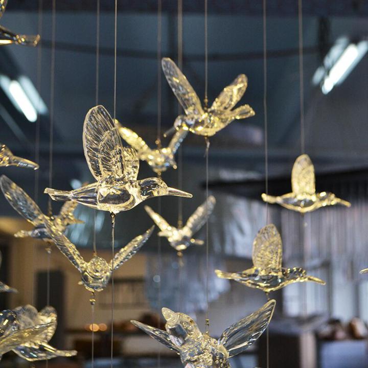 [Featured] Transparent Crystal Acrylic Bird Hummingbird Ceiling Wall Hanging Ornaments / Wedding Party Stage Background Flying Bird Decor
