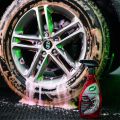 TURTLE WAX - HYBRID SOLUTIONS HYPER FOAM WHEEL CLEANER & TIRE PREP 680 ML. 
