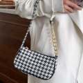 Women's Fashion Houndstooth  Print Crossbody Bag, Casual Versatile Retro Shoulder Purse, Lightweight for Shopping, Work, Travel, Commuting, Perfect Gift, Polyester Lining, Zip Closure, No Oil Edging. 