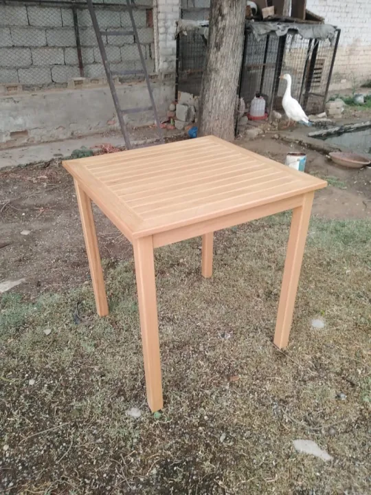 Compact%20Dining%20Table%20(W28"%20x%20D28"%20x%20H30")%20-%20Image%203