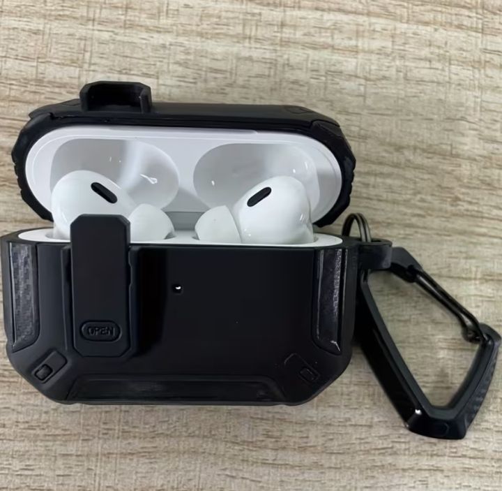 AirPod%20Pro%20Second%20Gen%20Armour%20Case%20High%20Grade%20Rugged%20Carbon%20Fiber%20Shell%20with%20Lock%20Clasp%20&%20Carabiner%20%7C%20Black%20/%20White%20/%20Red%20-%20Image%207