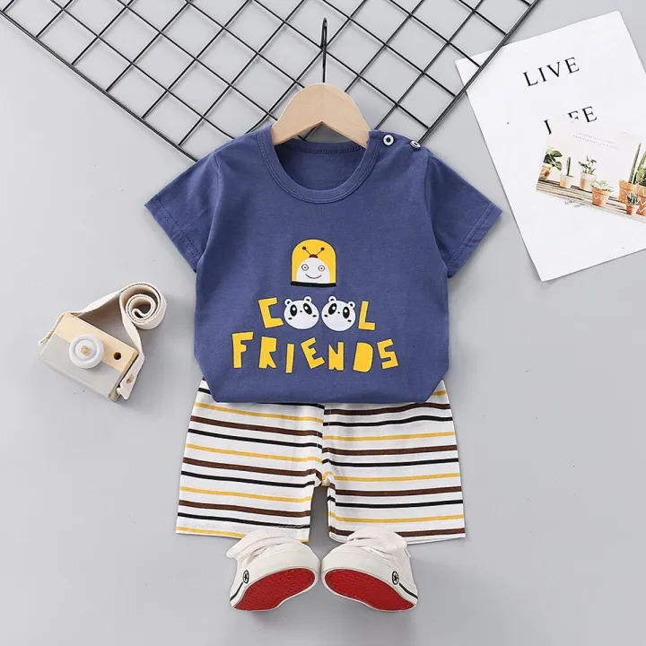 Comfortable%20CoolFriends%20T-Shirt%20&%20Shorts%20Pant%20Set%20for%20Kids%20(0-5%20Years%20Children)%20%7C%20Perfect%20for%20Baby%20Boys%20&%20Girls%20-%20Image%202