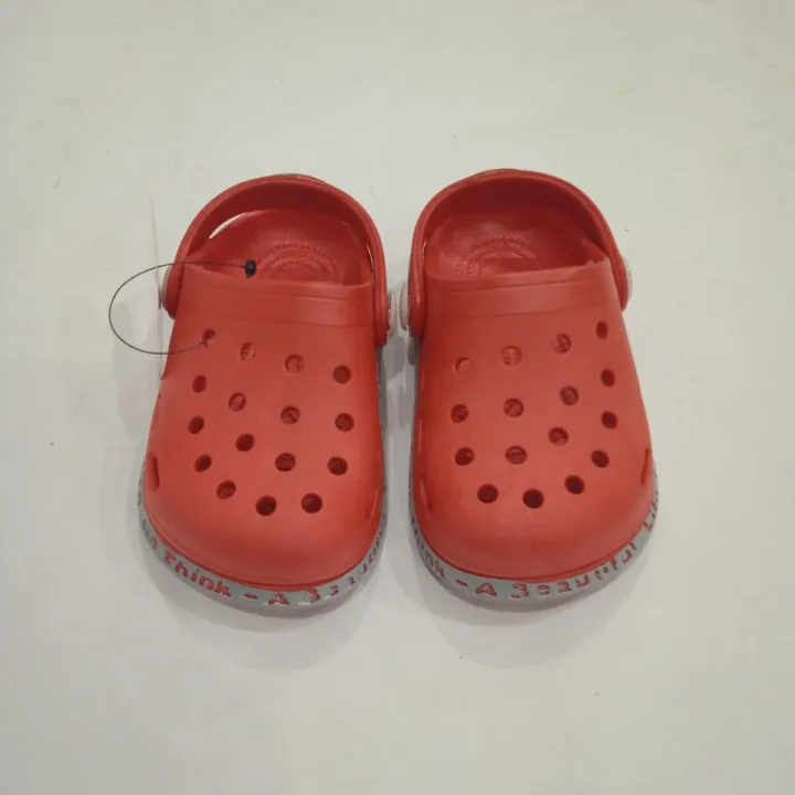 Kids%20Crocs%20Latest%20Style%20(D-2)%20Closed%20toe%20Unisex%20Crocks%20Shoes%20for%20Kids%20(Boys%20&%20Girls)%20-%20Image%202