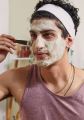 The Body Shop Japanese Matcha Tea Pollution Clearing Mask (15ML). 