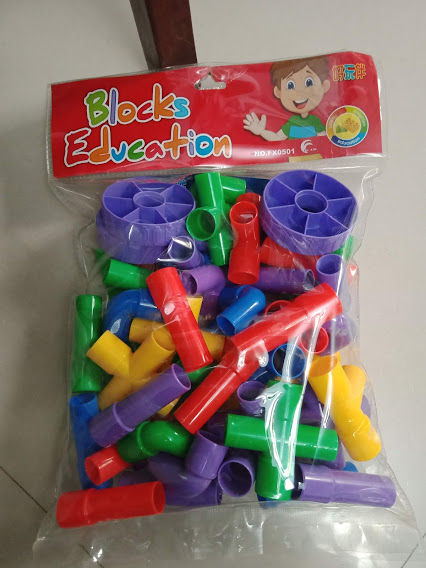 Technical%20Pipe%20Blocks%20With%20Wheels%20For%20Kids%20-%20Image%203