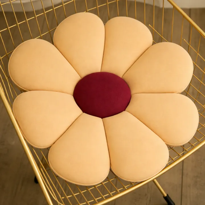 Sunflower%20Cushions%20%E2%80%93%20Ultra%20Soft%20Stuffed%20Flower%20Throw%20Pillow%20for%20Sofa,%20Office%20Chair,%20Bedroom,%20and%20Living%20Room%20D%C3%A9cor%20-%20Image%206