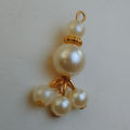White Color 5 pieces Champane tassel for clothes fancy button. 